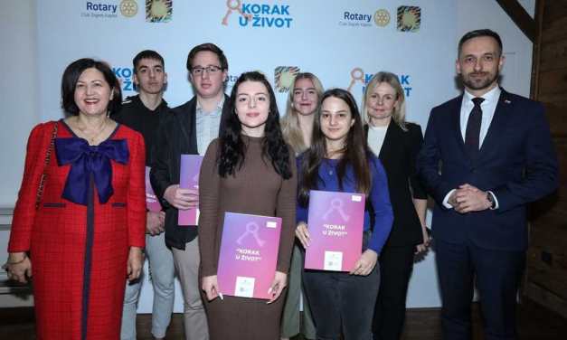 Rotary klub Zagreb Kaptol nastavlja s humanitarnom akcijom Korak u život